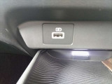充電に便利なUSB電源ポートです。