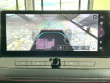 3D表示も可能な「アラウンドビューモニター」!車の周りが一目で確認できるので、小さなお子様や障害物があっても安心して乗ることができます。