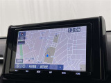 ナビゲーション付です。 ナビがあると便利、ラクラク何処でもいけます。 ナビが有るのと無いのとでは大きな違いですね。