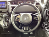【Honda SENSING】いつもの道で、高速道路などで、安心・快適な運転を支援します。先進の安全運転機能システム搭載。