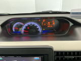 車が大好きなスタッフが心をこめて接客いたします。お客様一人一人のお車に対する思いや気持ちをうかがい、充実した時間が過ごせるよう努めます。