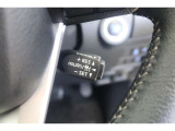 【レーダークルーズコントロール】アクセルペダルを踏まなくても、車間制御モードでは、先行車の車速変化に合わせた追従走行を行い、自動的に加速・減速・停止をします。