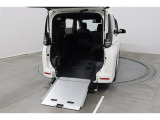 ウェルキャブ 車いす仕様車スロープタイプです。