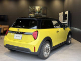 かわいいテールのデザインはほかの車にはない魅力があります。ひと目で&ldquo;MINI&rdquo;とわかるデザインです。