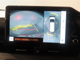 バック時の運転をサポートするバックガイドモニター&パノラミックビューモニター