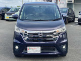 お買い得車多数展示中です!この機会に是非ご来店下さい!