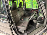 運転席シート廻りは使用感も少なく、良好な状態となっています。丁寧に使われていたことがよくわかりますね。