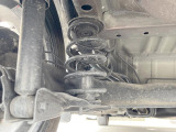 お車を安心してお乗りいただく為には、足回りの定期点検が欠かせません。サービスサポート(有償保証)では無料点検もご提供しており、安心のカーライフをお過ごしいただけるサポート体制が整っています。