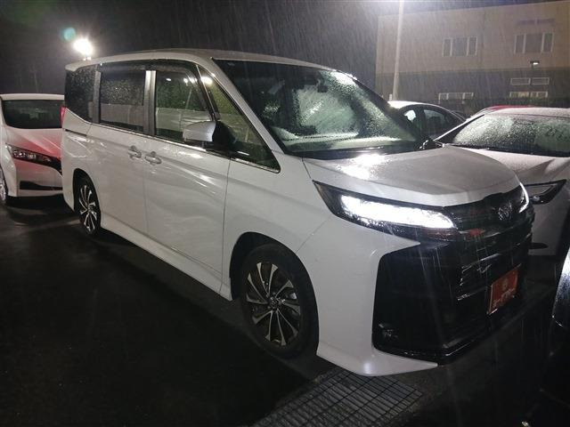 トヨタ ノア 