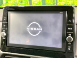 【純正9型ナビ】人気の純正ナビを装備しております。ナビの使いやすさはもちろん、オーディオ機能も充実!キャンプや旅行はもちろん、通勤や買い物など普段のドライブも楽しくなるはず♪
