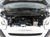 定期点検や車検、日常のメンテナンスも、どうぞ当社の整備工場にお任せください。