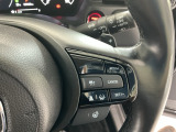 【アダプティブ・クルーズ・コントロール】予め設定した車速内でクルマが自動的に加減速。 前走車との適切な車間距離を維持しながら追従走行し、高速道路でのドライバーの疲労を軽減してくれる嬉しい機能付♪