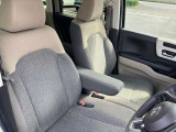 当店の車は全台保証付きで購入後も安心です。保証期間中は全国のホンダディーラーで保証修理を受け付けております。(詳細はスタッフまで!)