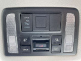 【パワースライドドア】運転席やスマートキーのスイッチ一つで開閉可能!荷物を持っているときはもちろん、小さなお子様でも開閉ができるので、とても利便性のいい装備です。