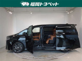 両側パワースライドドア付きだから、狭い駐車スペースなどでの 乗り降りラクラク!小さなお子さまのいるご家庭には嬉しい装備。