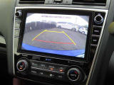 車庫入れもお任せのバックカメラ付き!