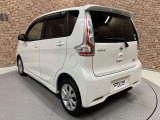 ■充実のアフターサービス■ 車の販売はもちろん、自社整備工場・自社鈑金工場・オイル交換&点検専門店舗を完備しておりますので納車後もお客様のカーライフをトータルでサポートいたします。