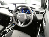 見通しのよいすっきりとした視界で、誰でも運転しやすいです。運転のしやすさは疲れにくさにも繋がりますよ♪
