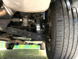 お車を安心してお乗りいただく為には、足回りの定期点検が欠かせません。サービスサポート(有償保証)では無料点検もご提供しており、安心のカーライフをお過ごしいただけるサポート体制が整っています。