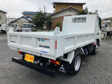 外装メッキ架装から内装の電動品・荷台の架装まで様々な要望を承っております☆