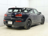 中古車だけではなく、新車も多岐にわたり、正規輸入車販売を行っております。各店舗選りすぐりの仕入ネットワークの中からあなたにピッタリのお車を探します!