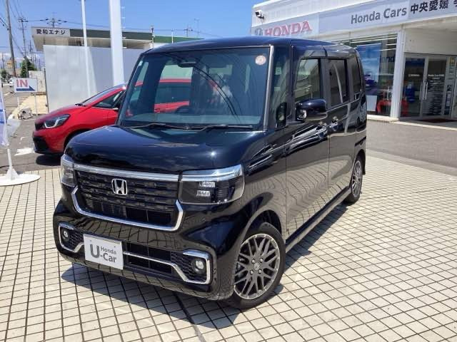 ホンダ N-BOXカスタム 