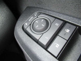 駐車時や狭い道でのすれ違い時に気を使うミラー。電動格納式ドアミラーはそんな時に便利です。