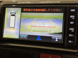 バックモニター付なので後退時に後方が見えるので安心。 車は構造上、死角がたくさんなので万が一を考えると必須ですね。 あくまで補助の為の装備、バックは目視で確認する事が重要ですよ。