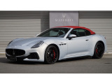 Maserati浜松へようこそ!!この度はMaserati浜松の認定中古車をご覧頂きまして、誠に有難う御座います。当社は浜松市の他に、神戸市(Maserati神戸)にもMaserati正規ディーラーを展開しております。
