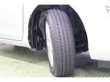 タイヤサイズ 175/65R15。
