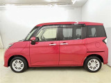 両側パワースライドドア付きだから、狭い駐車スペースなどでの 乗り降りラクラク!小さなお子さまのいるご家庭には嬉しい装備。