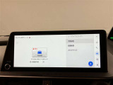 いまや必須装備「ナビゲーション」搭載!知らない場所にスイスイッとドライブ。もう、これなしではハンドルを握れませんね!でも運転中の操作は危険ですのでご注意ですね☆