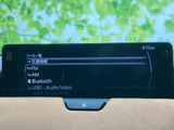 お気に入りの音楽やラジオをクリアな音質でお楽しみいただけます。USBやBluetooth接続で、様々なソースに対応しています。