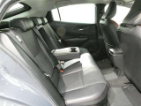 当社の中古車はシートを外して隅々までキレイに仕上げてあります。