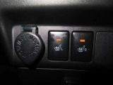 運転席・助手席シートヒーター付