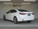 後方から接近する車を検知しドライバーへ注意を促す【ブラインドスポットモニタリング】が装備されています♪