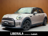 ◆LIBERALAは、輸入車選びの新たなスタイルを提案するインポート・セレクト・ブランドです。オーナー様となる方がクルマから直接感じる感性を第一にした、最良の一台との出会いをコーディネートいたします。