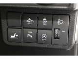 ■衝突回避支援機構■自動車に搭載したレーダーやカメラからの情報をコンピュータが解析し、運転者への警告やブレーキの補助操作などを行います。事故予防に!