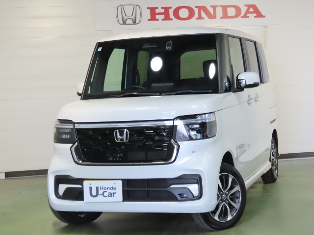 N-BOXカスタム  カスタム 660 4WD