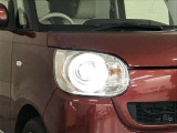 LEDヘッドライトです。デザイン性がよくとても明るいので、夜間の走行や悪天候でも安心です。しかも長寿命!