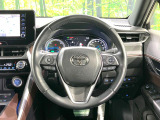 【純正革巻きステアリング】上質な革を使用することで、手にしっかり馴染みとても運転しやすいハンドルです♪