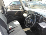 お車は一生の内にそう何度も買いなおされるものではありません。なので後悔の無いお車選びとカーライフ私たちケイスマイルにサポートさせて下さい!