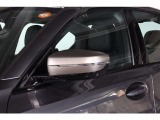 弊社車両はすべて、ご案内前の段階でビー・エム・ダブリュージャパンの基準に則って厳正な車両チェック(第3者機関よる査定)を実施しております。メーター改ざん車や修復歴車は一切ございません。