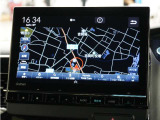 純正9インチプレミアムインターナビ(LXU-237NBi)&バックカメラが装備されているので、普段の使い勝手もロングドライブも快適です。