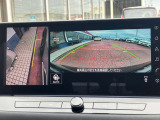 左サイドカメラとフロントカメラ運転席から死角となりやすい車両左前部分や前方部分もバッチリ見えます♪