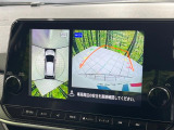 【アラウンドビューモニター】専用のカメラにより、上から見下ろしたような視点で360度クルマの周囲を確認することができます☆死角部分も確認しやすく、狭い場所での切り返しや駐車もスムーズに行えます。