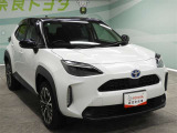 広々とした車内空間に優れた燃費性能。更にデザインも上質で人気のお車です!