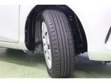 タイヤサイズ 175/65R15。
