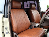新品クラシックレザー調シートカバーをセット!