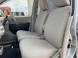 運転しやすいシンプルな操作性。すぐに慣れることができるでしょう。快適な運転環境です。